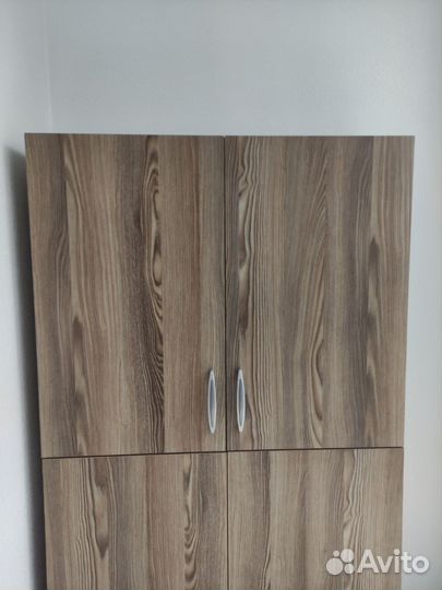 Шкафчик навесной