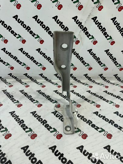 Петля капота левая Volkswagen Polo 5 хетчбек CGP 1