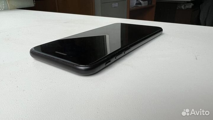 iPhone se 2020 128 Black