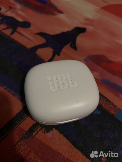 Наушники JBL Vibe 300 (белые)