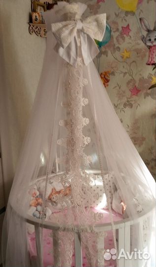 Кровать с балдахином