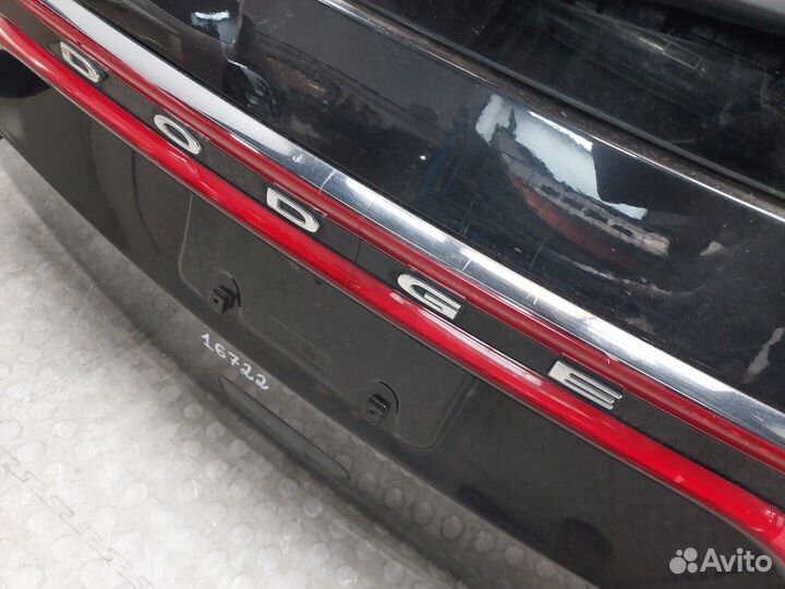 Крышка багажника Dodge Durango