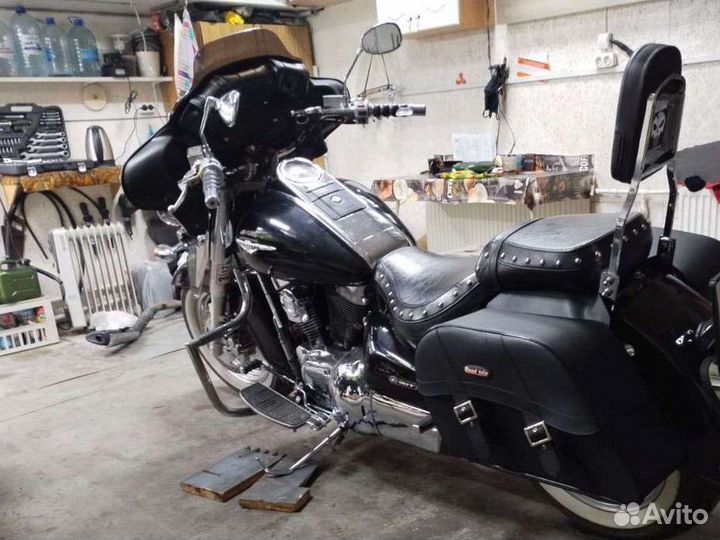 Suzuki boulevard c90