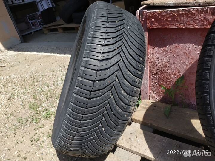 Michelin X Radial 215/65 R16 102V