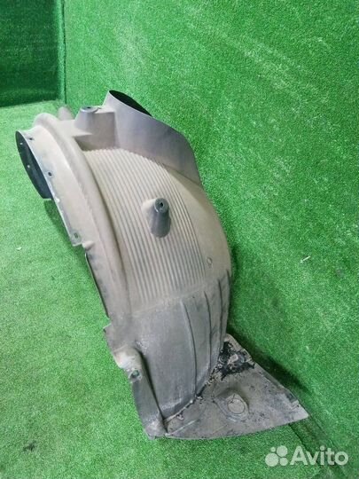 Подкрылок передний правый Bmw X3 E83 M54B30 (3.0)