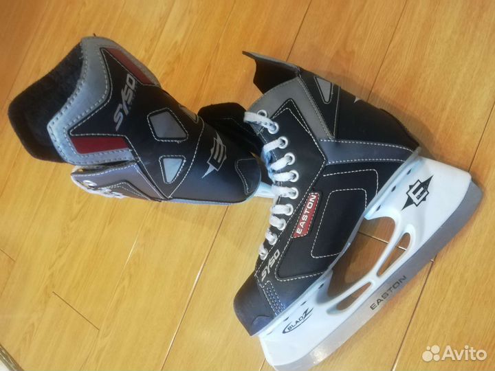 Коньки хоккейные