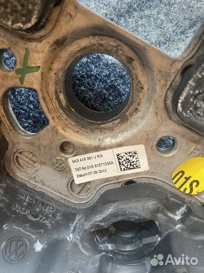 Кожаный руль volkswagen golf 6