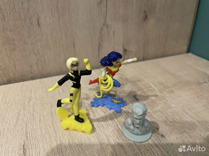 Коллекция Kinder Joy Supergirls 2017