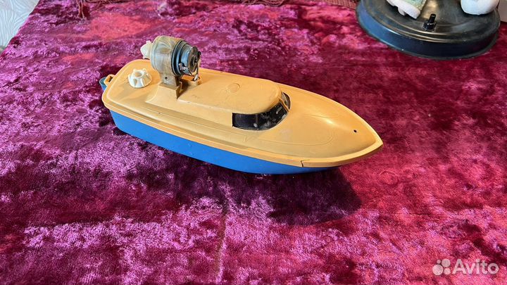 Игрушка катер СССР