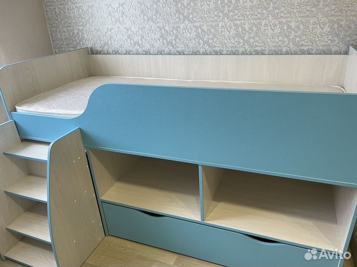 Детская кровать чердак