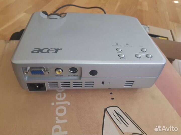 Мини проектор acer PD 321