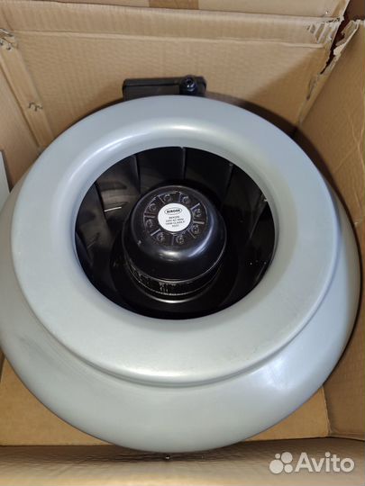 Вентилятор 250 диаметр, 1250 кубов