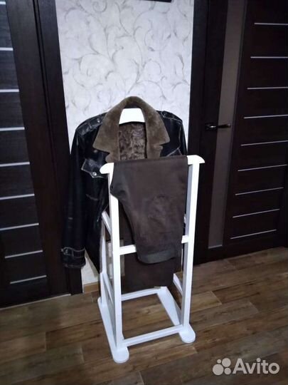 Вешалка напольная