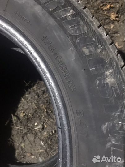 Bridgestone B249 175/65 R15