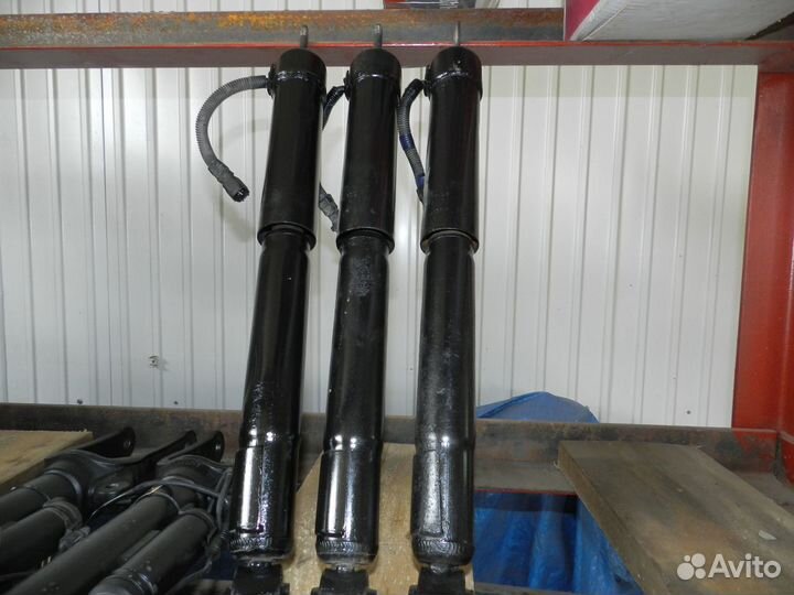 Стойки,амортизаторы на Prado120, Лексус 470