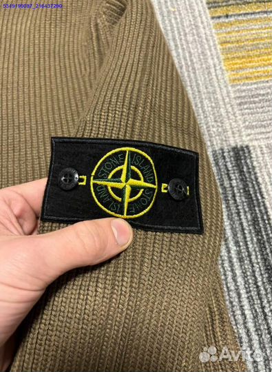 Джемпер Stone Island: элегантность без усилий