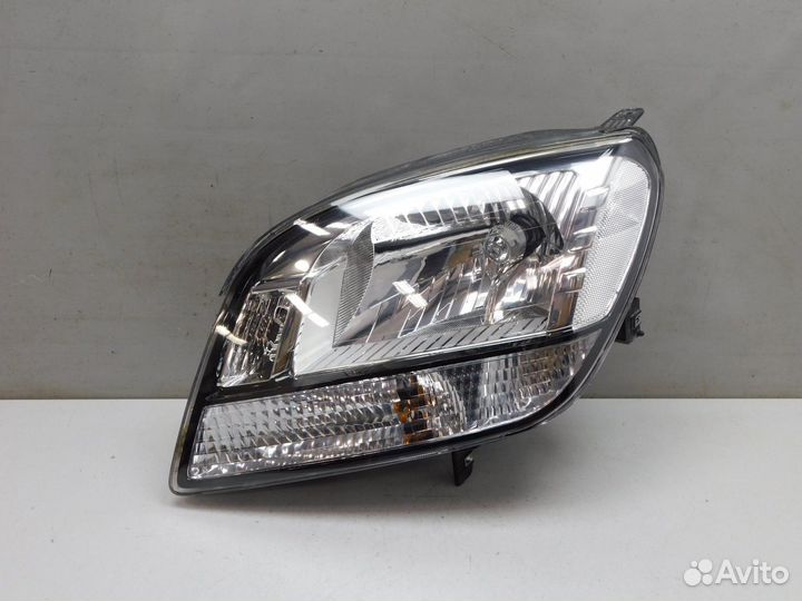 Фара левая Chevrolet Orlando (82737)