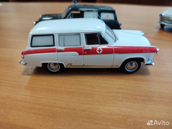 Модель 1/43 Волга газ М22 NEO,IST