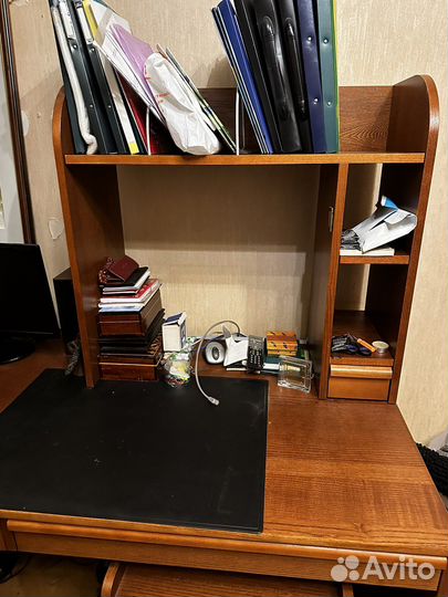 Компьютерный стол дерево