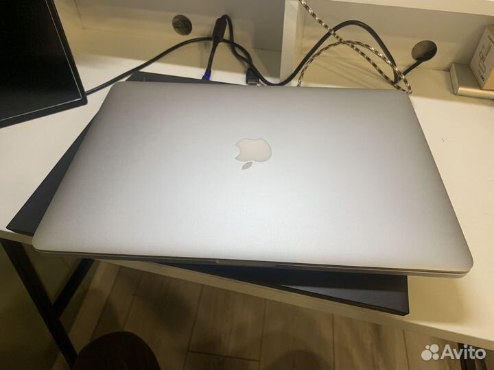 Apple MacBook Pro mid 2015