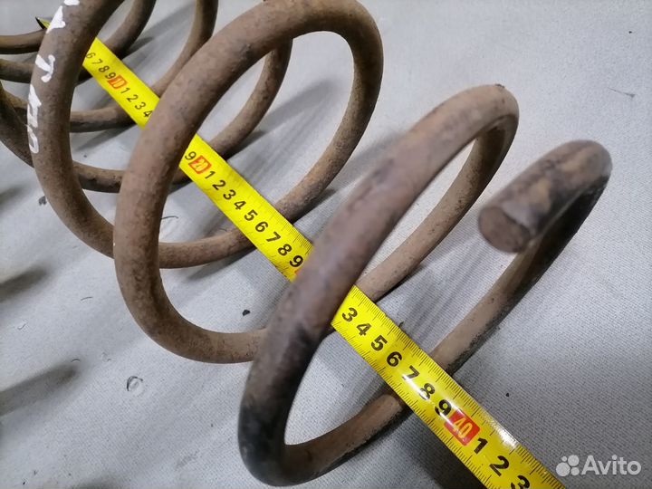 Пружина передняя Toyota Corona AT 170 1989-1993