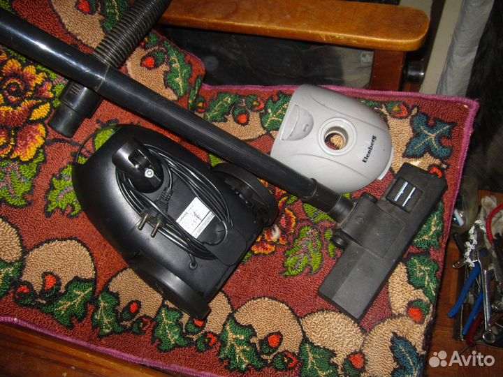 Пылесос Elenberg