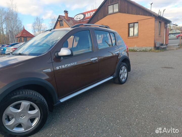 Renault Sandero Stepway 1.6 МТ, 2014, 124 600 км