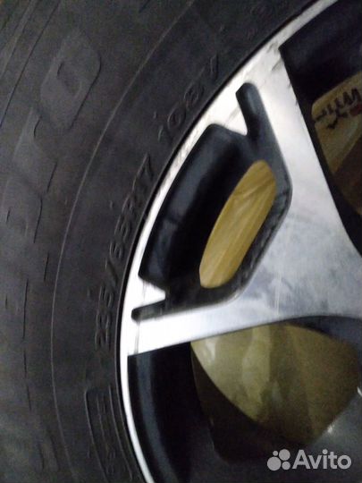 Hankook Dynapro HP2 RA33 235/65 R17