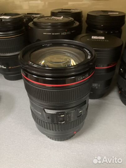 Canon EF 24-105mm f/4L USM