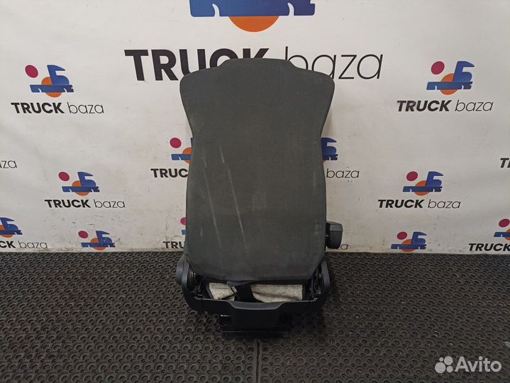 81511302 Сиденье водительское пневматическое