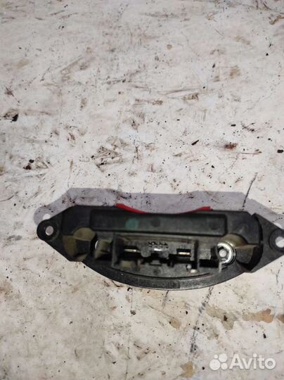 Резистор отопителя Ford Fiesta MK5