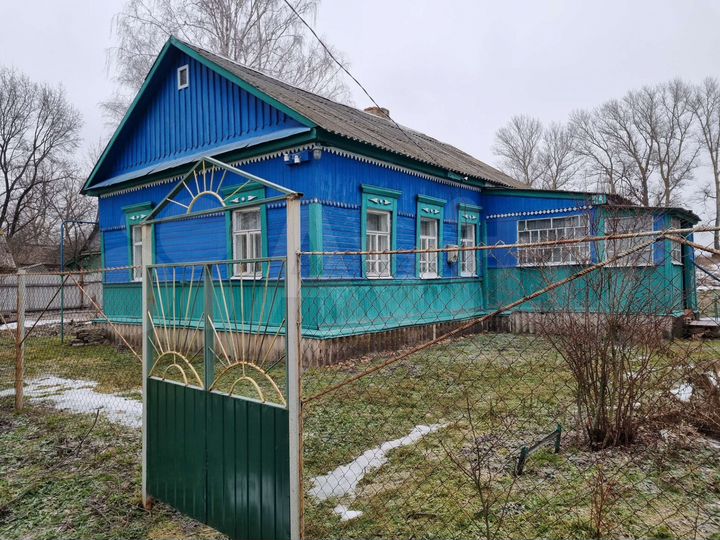 Дом 60 м² на участке 50 сот.