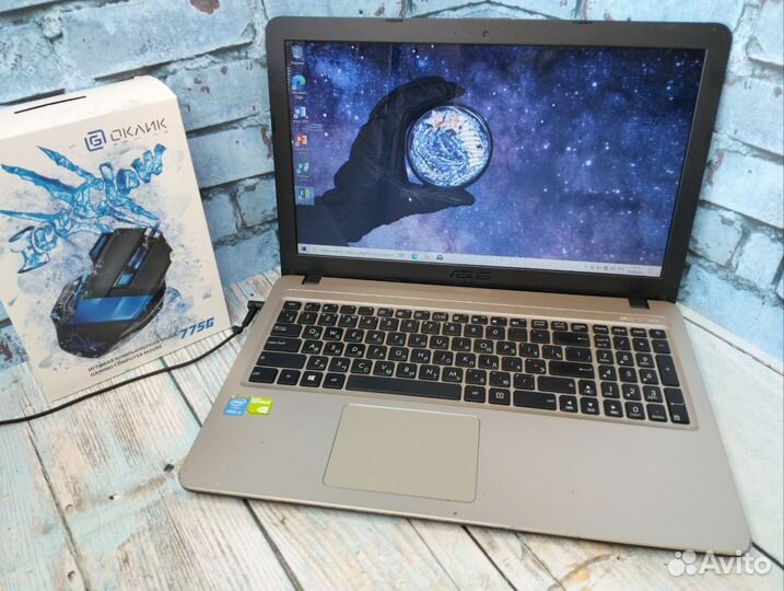 Игровой Asus X540L на i3/ GT 920m/ RAM 8/ SSD