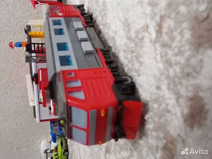 Lego город мастеров тепловоз