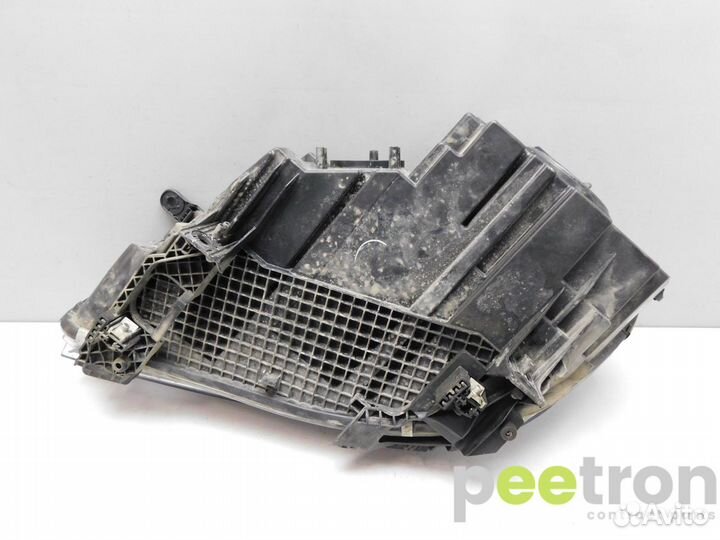 Б/У Б/У Фара правая б/у 63117471348 BMW