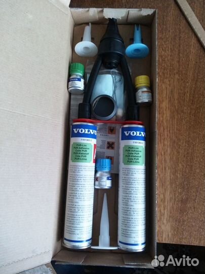 Продам клей для вклейки автостекол фирменный volvo