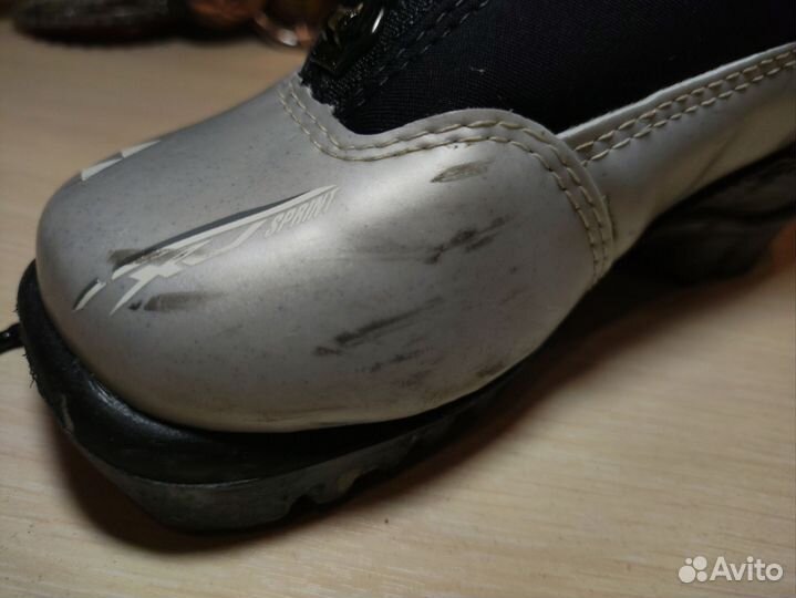 Лыжные ботинки fisher