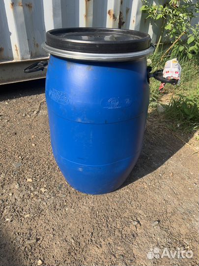 Бочка пластиковая 65 литров