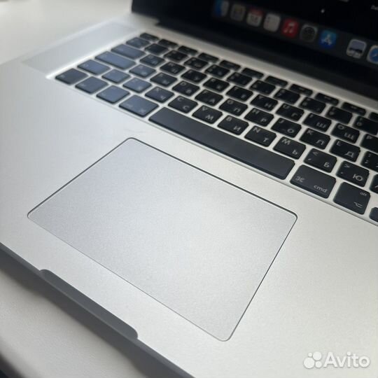 Apple MacBook Pro