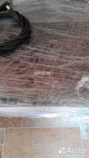 Цветной лазерный принтер epson б/у