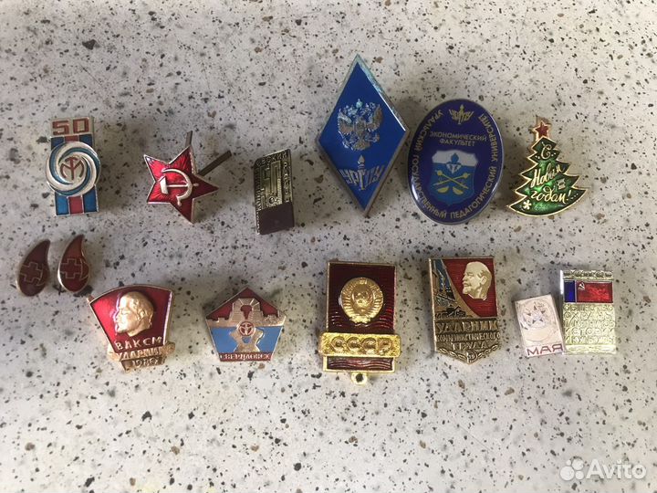 Значки, запонки