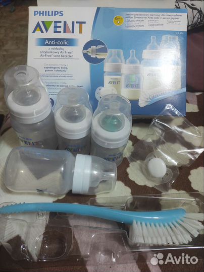 Бутылочки для кормления avent