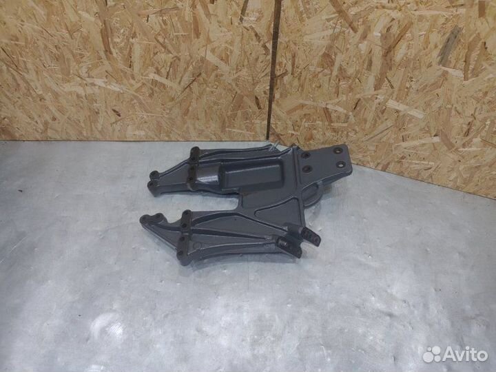 Кронштейн воздушного фильтра Scania P8X400