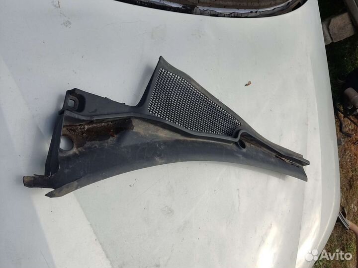 Жабо Renault Laguna 2