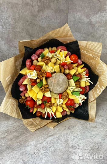 Сырный букет из сыра и орехов съедобный вкусный