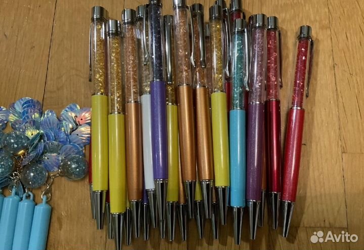 Ручки с кристаллами шариковые гелевые новые