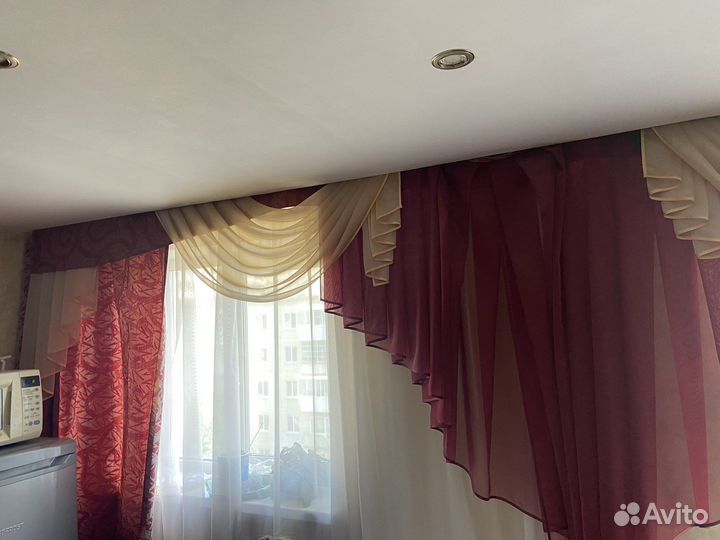 Шторы с ламбрекеном для кухни и гостиной