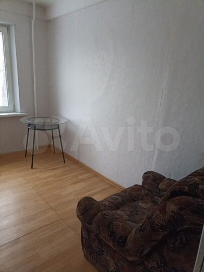 2-к. квартира, 43 м², 2/5 эт.