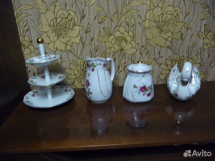 Польша этажерка,банки под крупу 4 шт