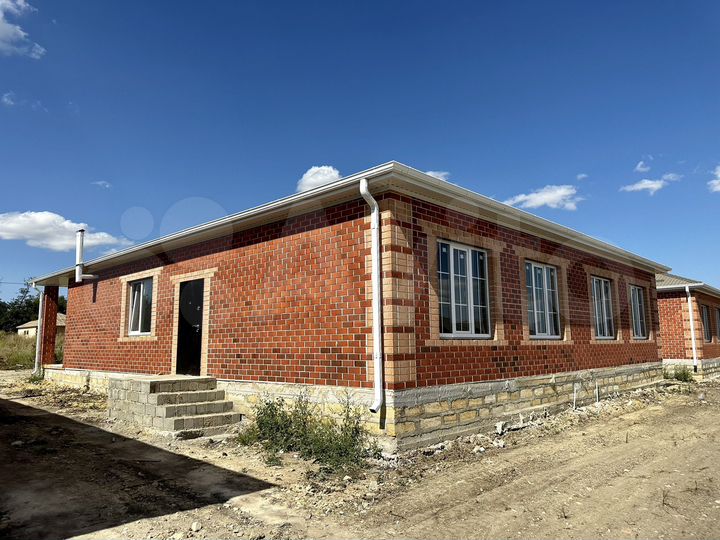 Коттедж 110 м² на участке 3 сот.